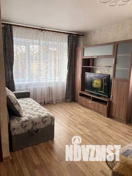 1-к квартира, посуточно, 32м2, 3/4 этаж