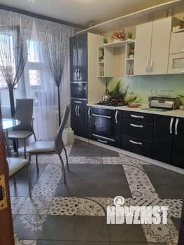 3-к квартира, вторичка, 68м2, 8/10 этаж