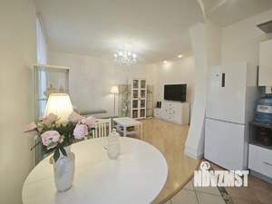 2-к квартира, вторичка, 56м2, 4/4 этаж