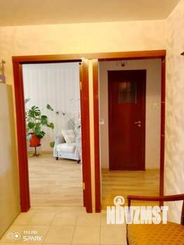 3-к квартира, вторичка, 68м2, 1/5 этаж