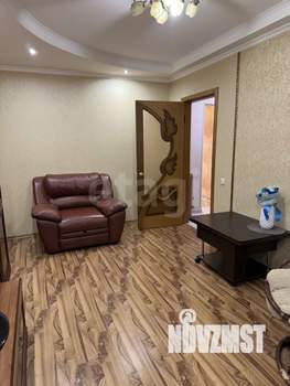 3-к квартира, вторичка, 74м2, 8/9 этаж