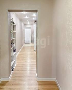 3-к квартира, вторичка, 68м2, 2/2 этаж