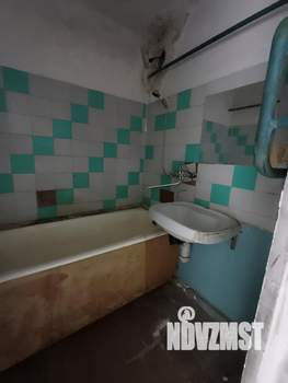 3-к квартира, вторичка, 63м2, 9/9 этаж