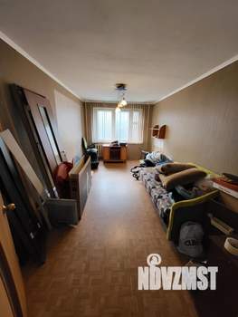 3-к квартира, вторичка, 83м2, 1/10 этаж