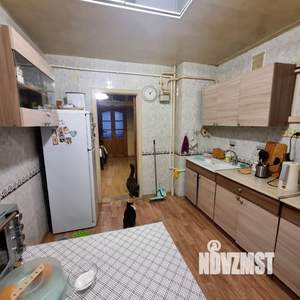 3-к квартира, вторичка, 70м2, 2/4 этаж