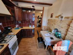 2-к квартира, вторичка, 63м2, 3/5 этаж