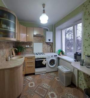 4-к квартира, вторичка, 62м2, 3/5 этаж