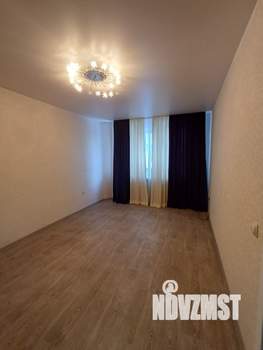 4-к квартира, вторичка, 81м2, 1/6 этаж