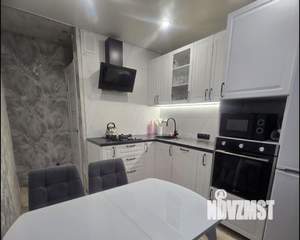 3-к квартира, вторичка, 62м2, 8/9 этаж