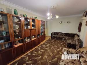 3-к квартира, вторичка, 54м2, 1/3 этаж