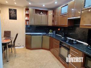 3-к квартира, вторичка, 83м2, 4/9 этаж