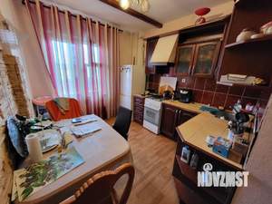 2-к квартира, вторичка, 63м2, 3/5 этаж