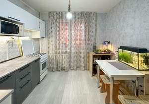 2-к квартира, вторичка, 52м2, 1/9 этаж