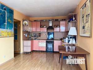 3-к квартира, вторичка, 75м2, 7/9 этаж