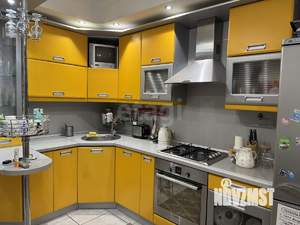 3-к квартира, вторичка, 74м2, 8/9 этаж