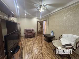 3-к квартира, вторичка, 74м2, 8/9 этаж