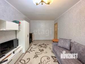 2-к квартира, вторичка, 52м2, 1/9 этаж