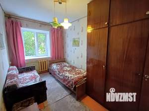 3-к квартира, вторичка, 54м2, 1/3 этаж