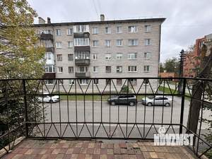 3-к квартира, вторичка, 59м2, 2/2 этаж