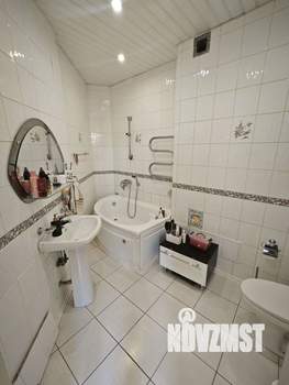 2-к квартира, вторичка, 80м2, 4/4 этаж