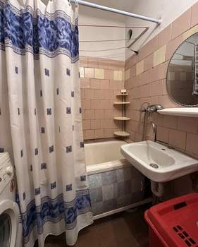 1-к квартира, вторичка, 33м2, 1/9 этаж