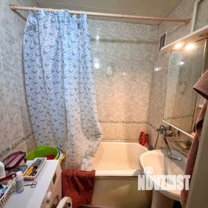 3-к квартира, вторичка, 70м2, 2/4 этаж