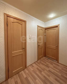 2-к квартира, вторичка, 52м2, 1/9 этаж