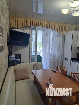 3-к квартира, вторичка, 68м2, 1/10 этаж