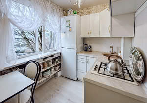 2-к квартира, вторичка, 42м2, 4/5 этаж