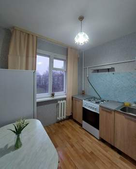 2-к квартира, вторичка, 41м2, 4/5 этаж