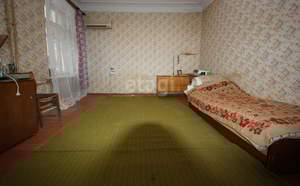 2-к квартира, вторичка, 58м2, 1/4 этаж