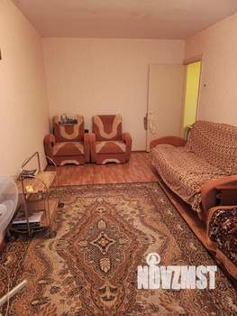 2-к квартира, вторичка, 52м2, 1/5 этаж