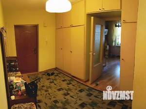 2-к квартира, вторичка, 52м2, 1/5 этаж