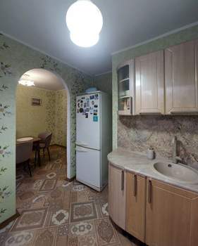 4-к квартира, вторичка, 62м2, 3/5 этаж