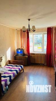 2-к квартира, вторичка, 53м2, 1/5 этаж