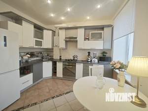 2-к квартира, вторичка, 56м2, 4/4 этаж