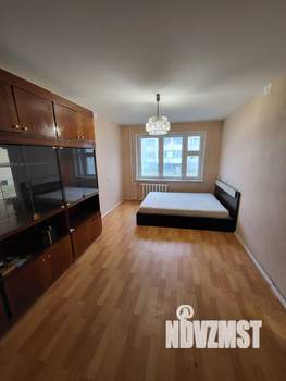 1-к квартира, вторичка, 38м2, 1/5 этаж