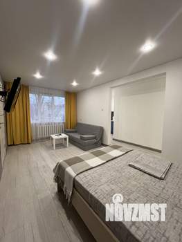 2-к квартира, вторичка, 45м2, 1/5 этаж