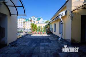 3-к квартира, вторичка, 156м2, 2/2 этаж