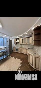 3-к квартира, вторичка, 103м2, 4/4 этаж